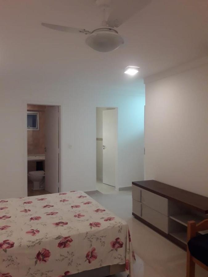 Casa Com Piscina A 150M Da Praia Da Enseada 瓜鲁雅 外观 照片
