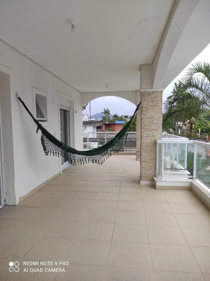 Casa Com Piscina A 150M Da Praia Da Enseada 瓜鲁雅 外观 照片