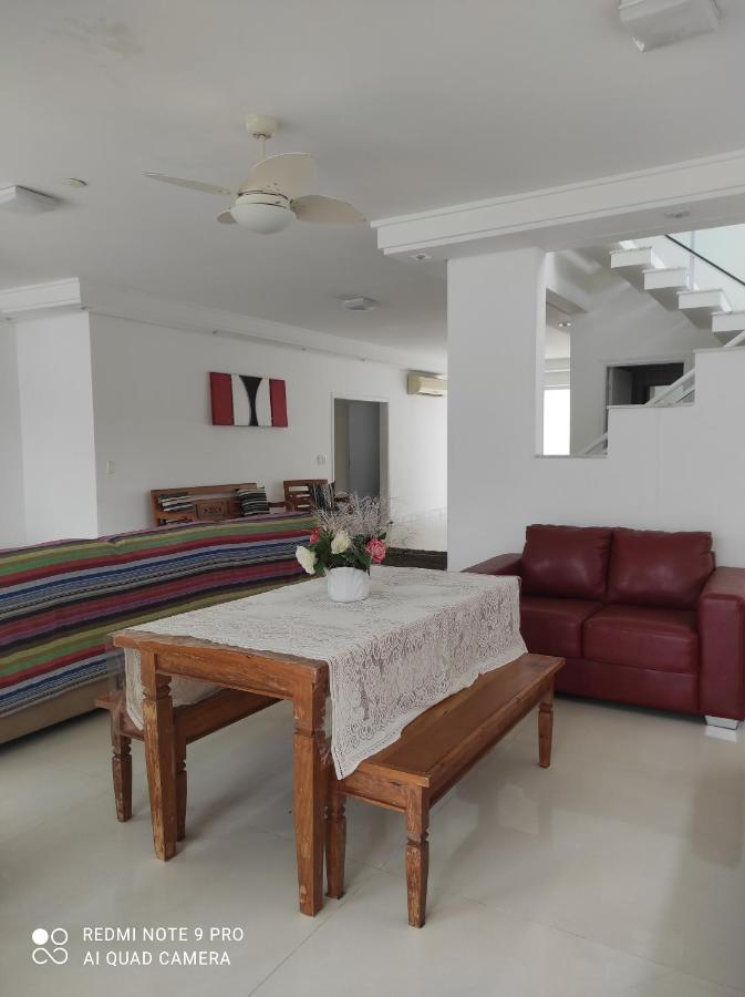 Casa Com Piscina A 150M Da Praia Da Enseada 瓜鲁雅 外观 照片